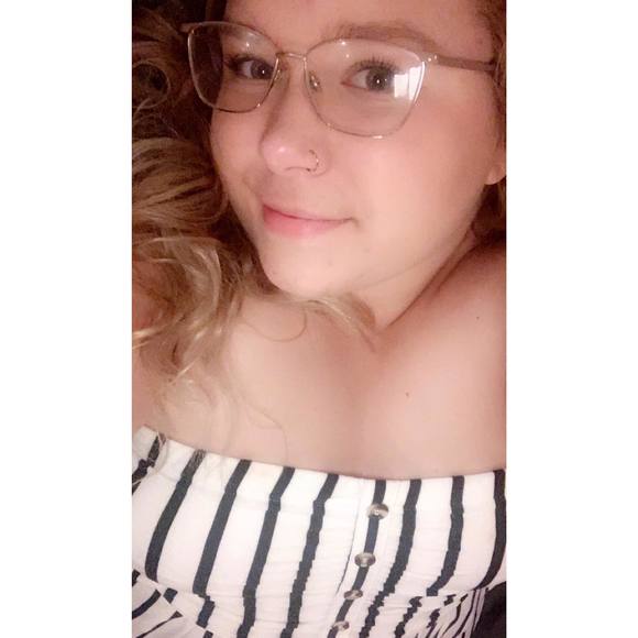 Meet your Posher, Samantha - Picture 1 of 1